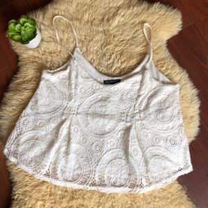 American Eagle Cropped Cream Crochet Tank